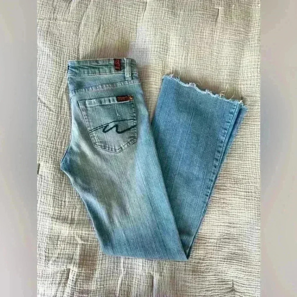 SALE | All American Girl Wax Jeans | Size 3 | Blue | Fit and Flare Pants - Picture 6 of 16